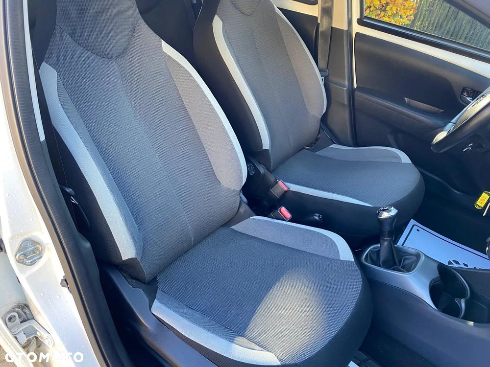 Toyota Aygo 1.0 VVT-i Color Edition - 40