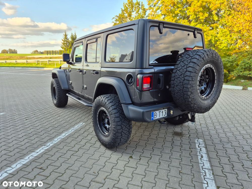 Jeep Wrangler 3.6 Unlim Black Edition II - 10