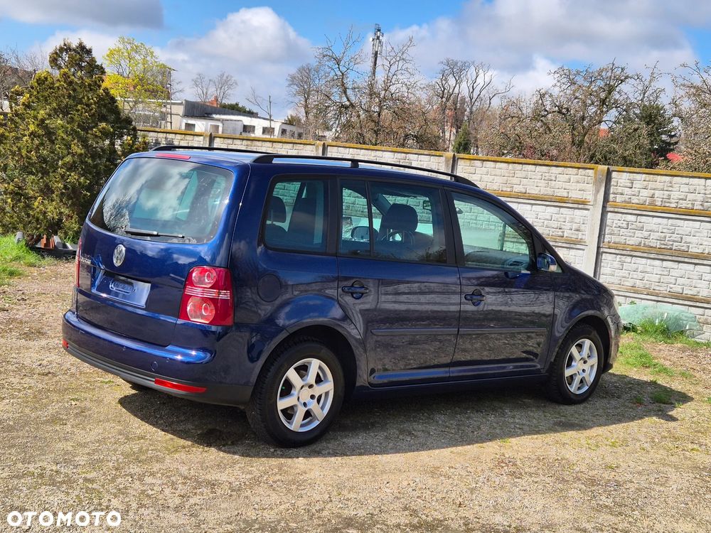 Volkswagen Touran 2.0 TDI United - 10