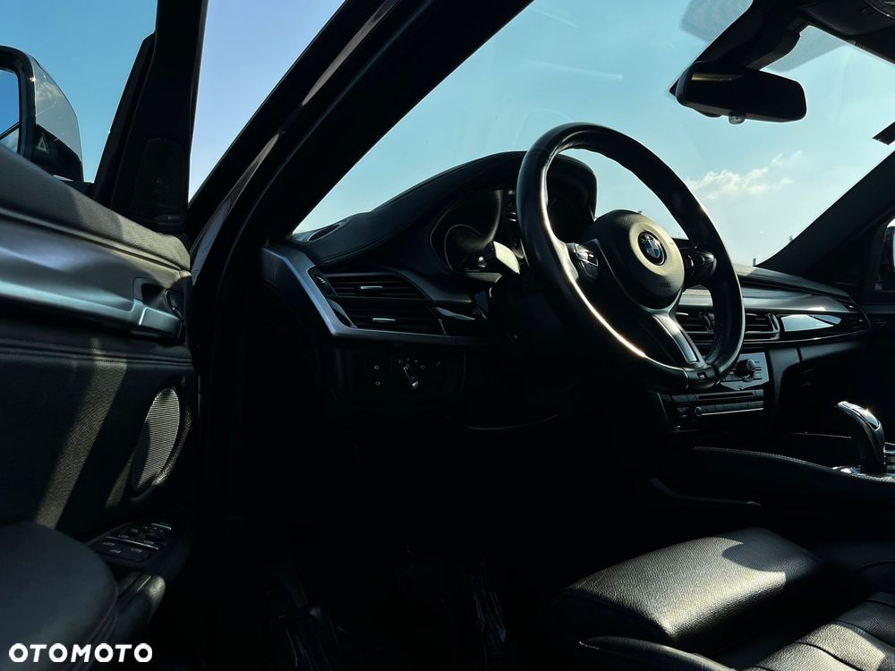 BMW X6 xDrive40d - 15