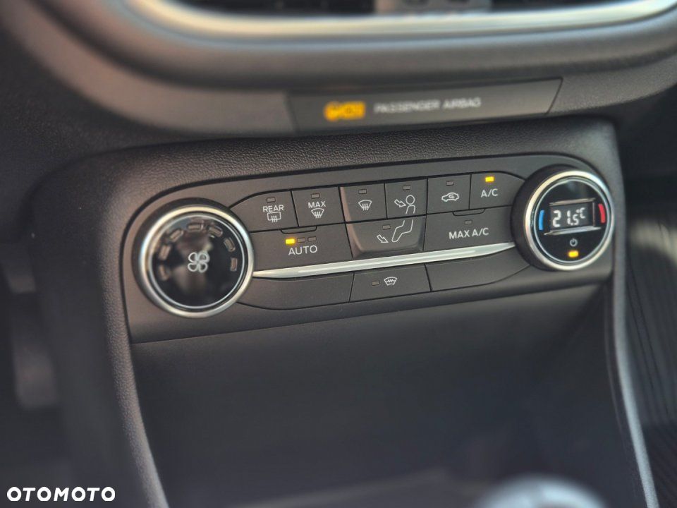 Ford Fiesta - 23
