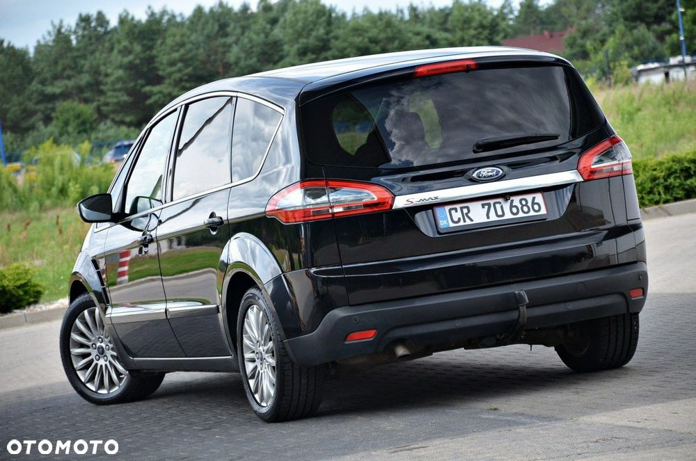 Ford S-Max - 8
