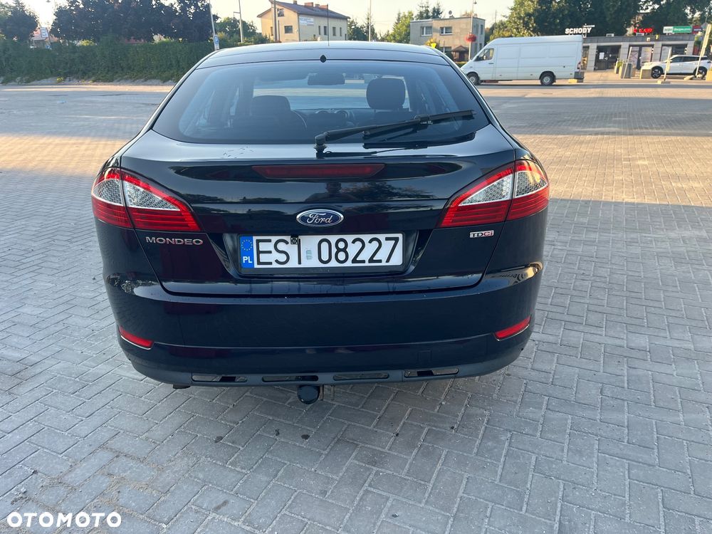 Ford Mondeo 1.8 TDCi Titanium - 13