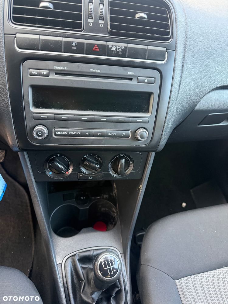 Volkswagen Polo 1.2 TDI MATCH - 16