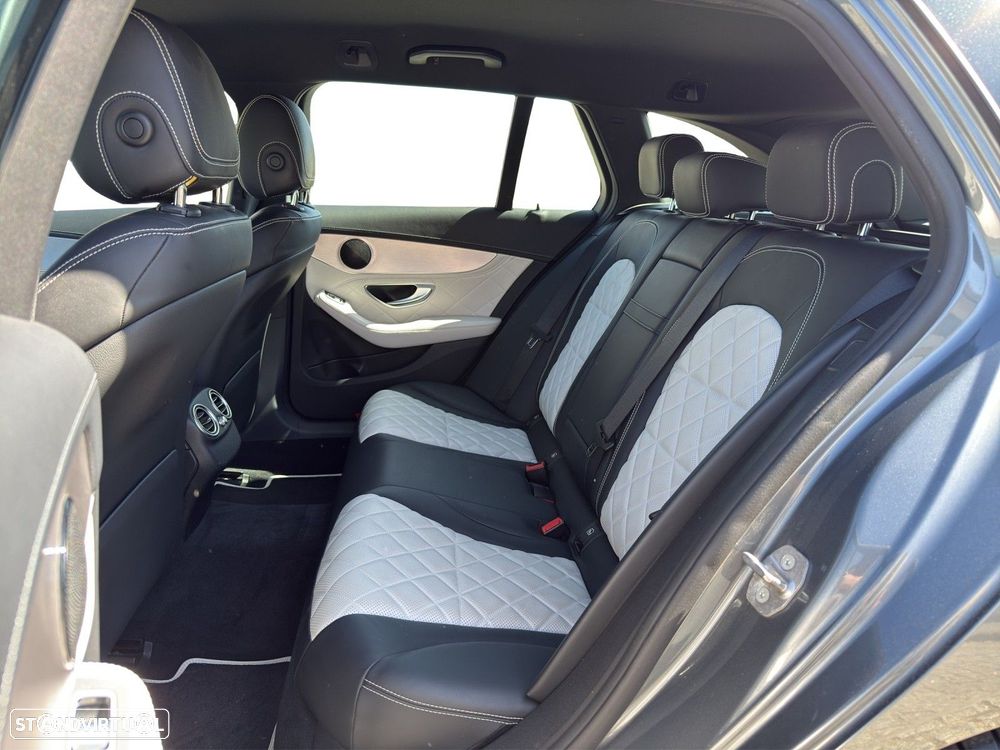 Mercedes-Benz C 300 de T 9G-TRONIC Avantgarde - 12