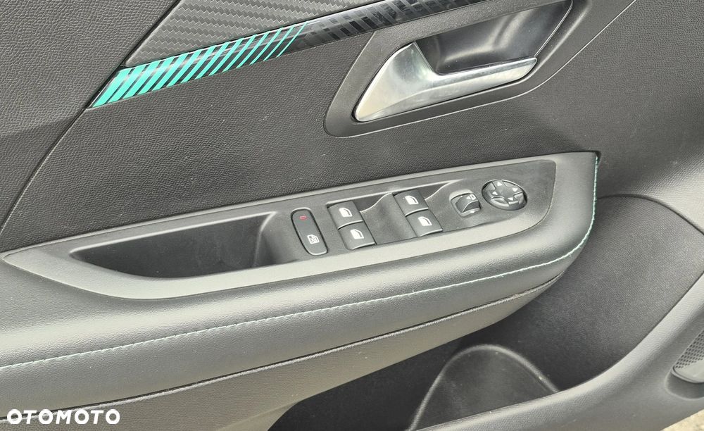 Peugeot 208 1.2 PureTech Allure Pack S&S EAT8 - 11