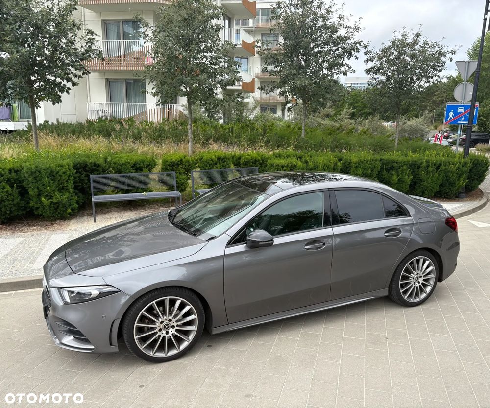 Mercedes-Benz Klasa A 200 AMG Line 7G-DCT - 2