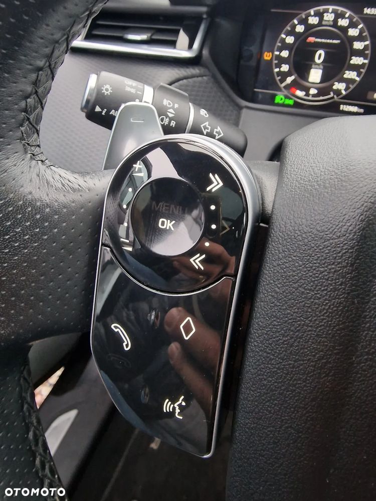 Land Rover Range Rover Velar 2.0 R-Dynamic SE - 27