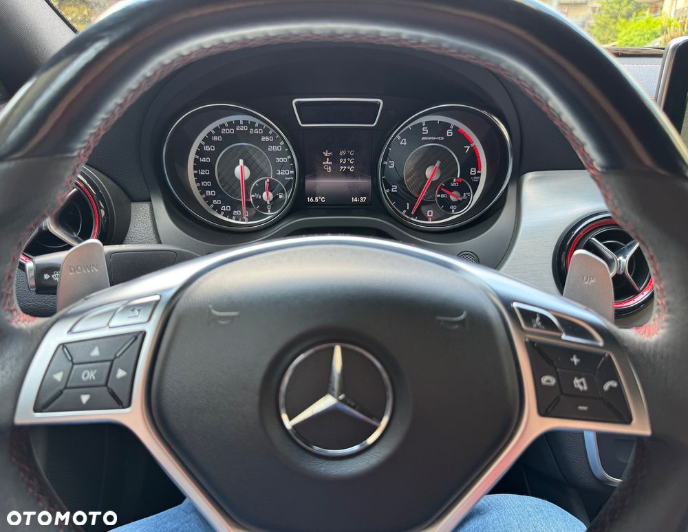 Mercedes-Benz CLA 45 AMG 4Matic 7G-DCT Edition 1 - 32