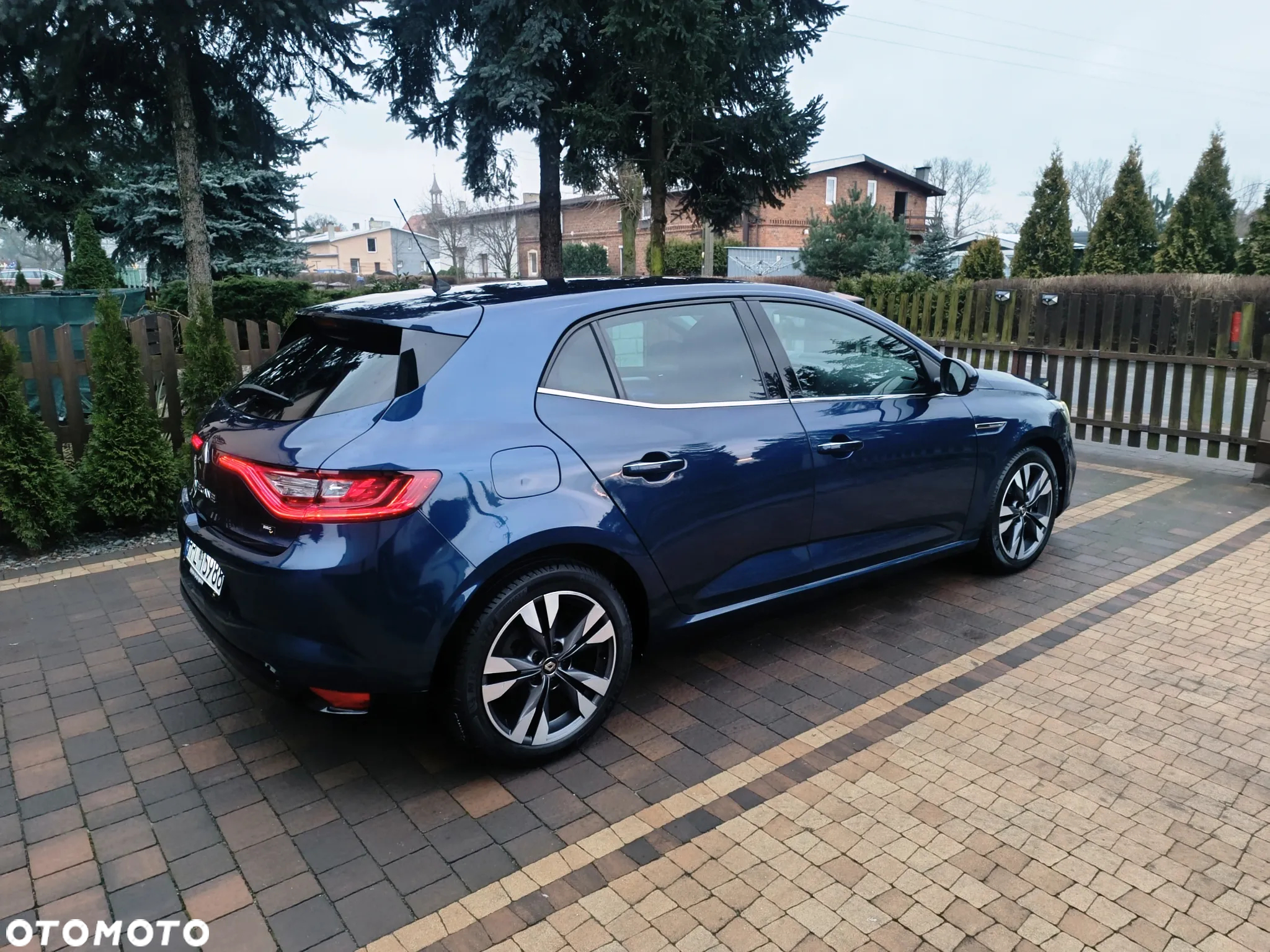 Renault Megane 1.5 Blue dCi Limited - 6