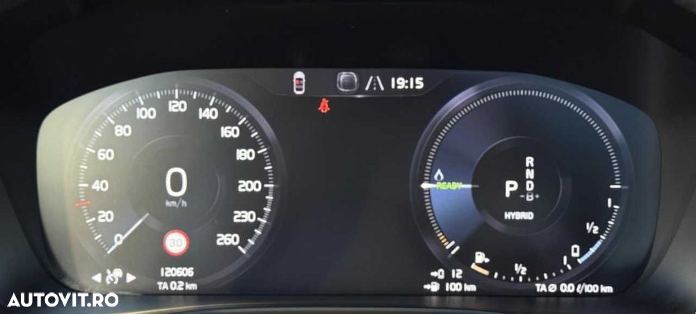 Volvo XC 40 - 26