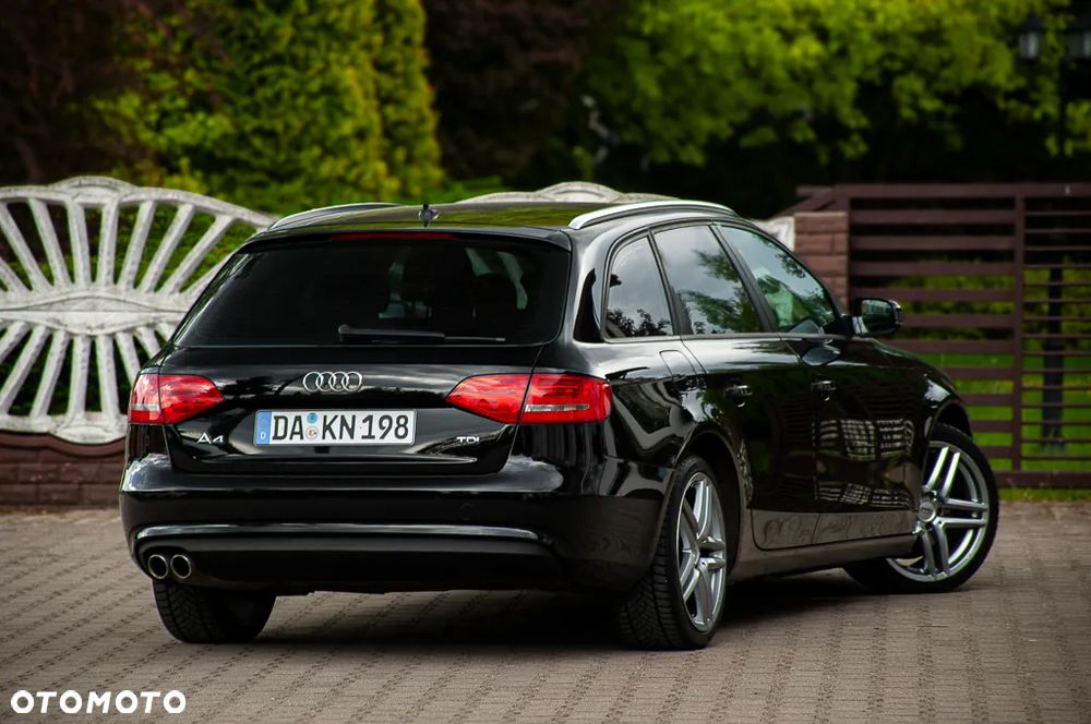Audi A4 Avant 2.0 TDI clean diesel - 13