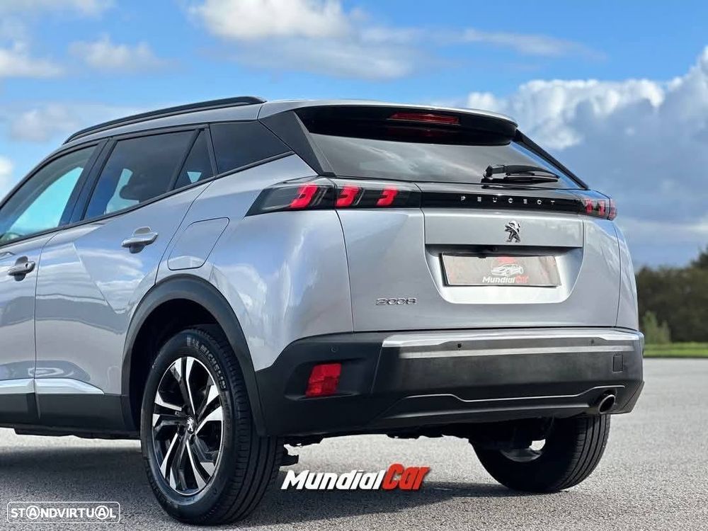Peugeot 2008 1.5 BlueHDi Allure Pack EAT8 - 13