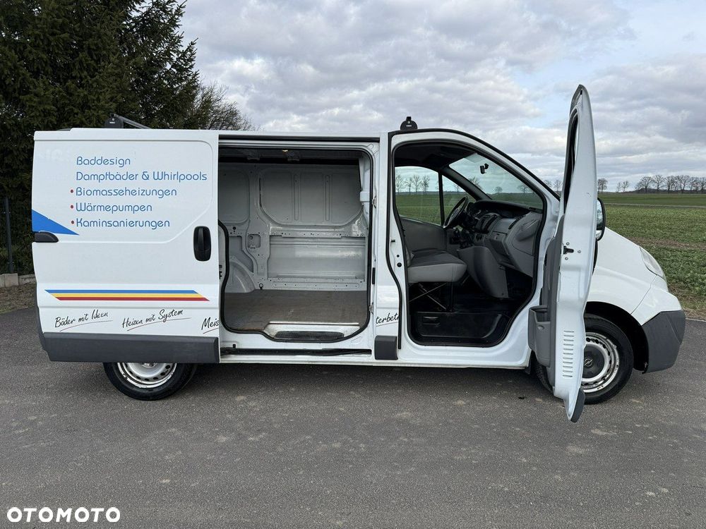 Opel Vivaro - 15