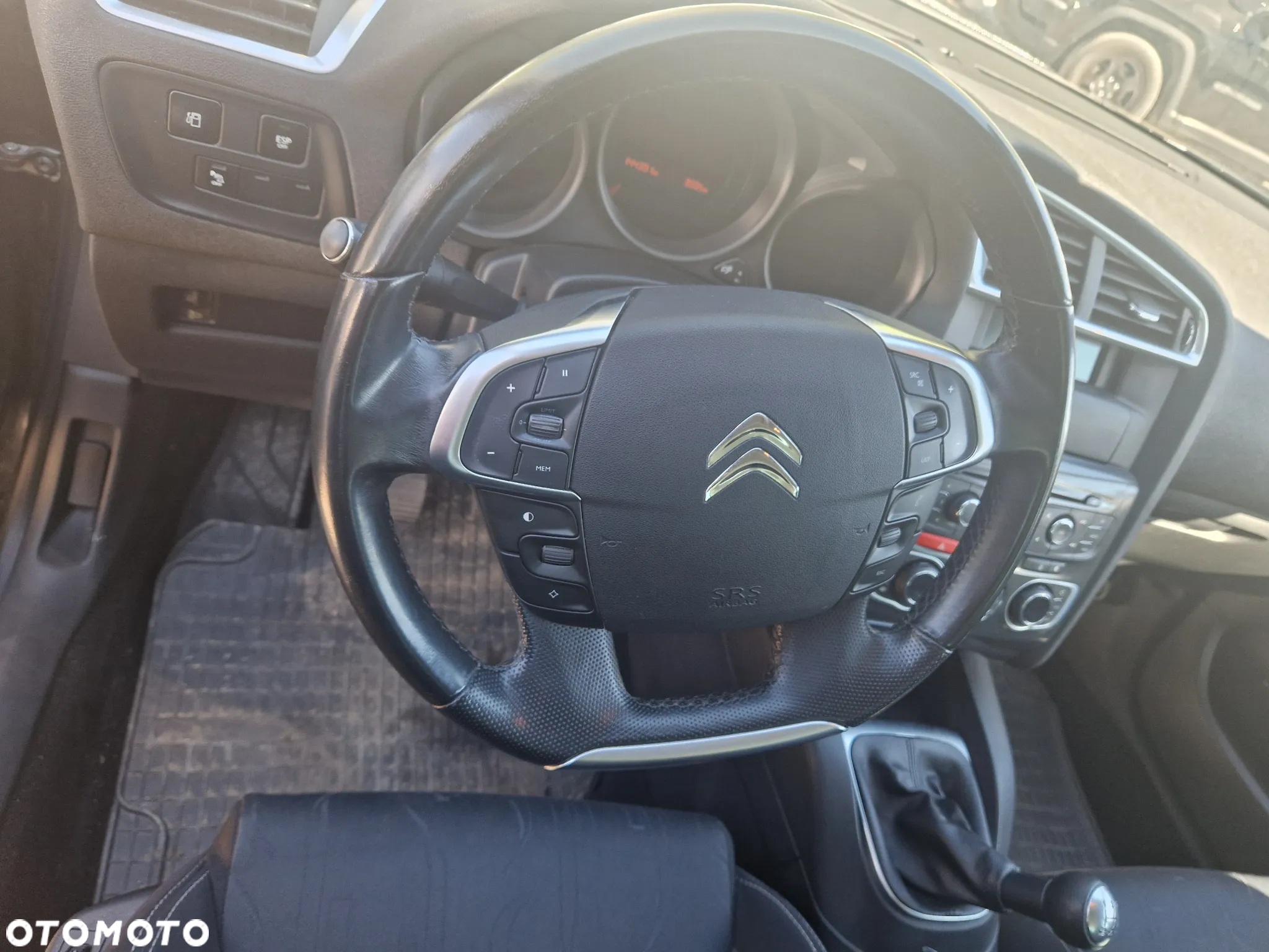 Citroën C4 1.6 VTi Equilibre - 16