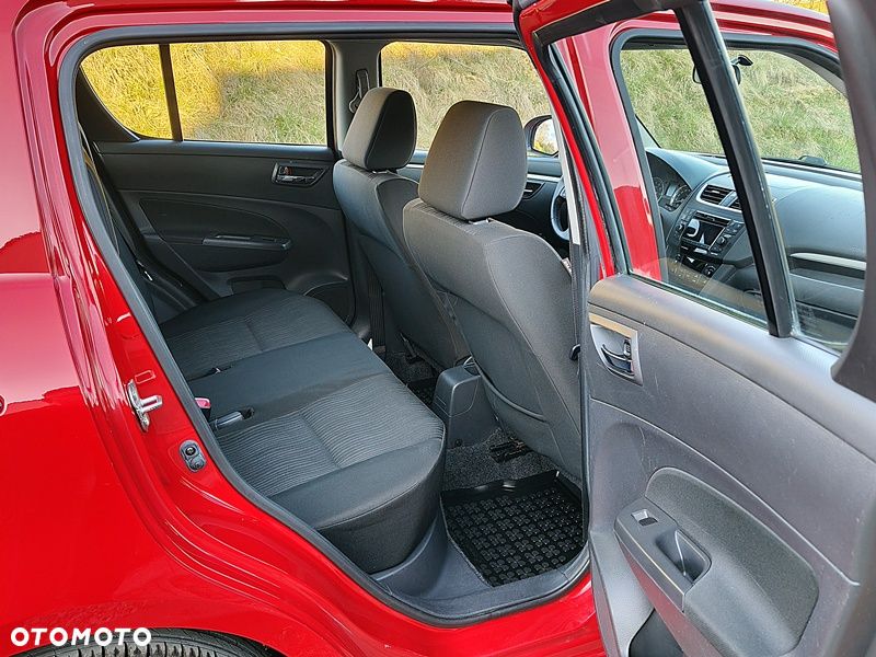 Suzuki Swift 1.2 Premium - 10