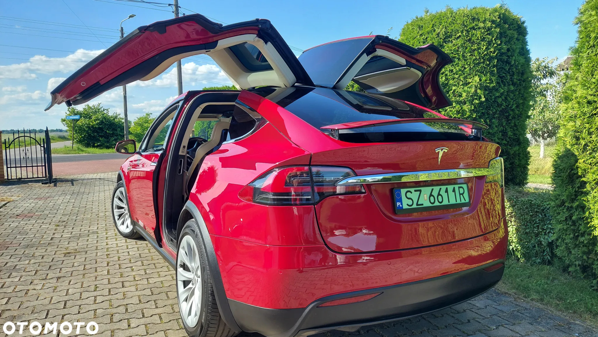 Tesla Model X Long Range Plus - 8
