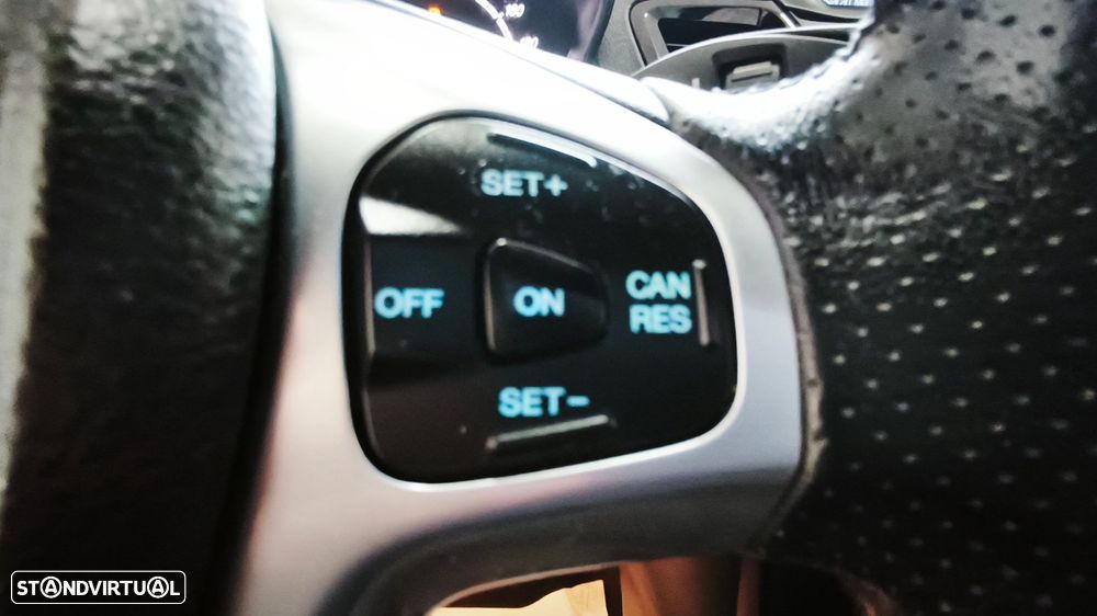 Ford Fiesta 1.0 T EcoBoost STLine - 9