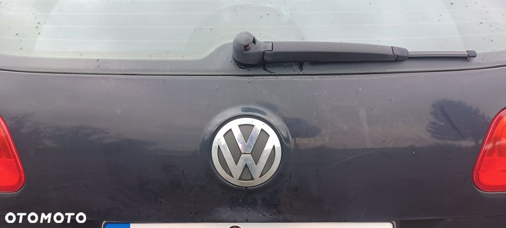 Volkswagen Passat 1.9 TDI Highline - 18