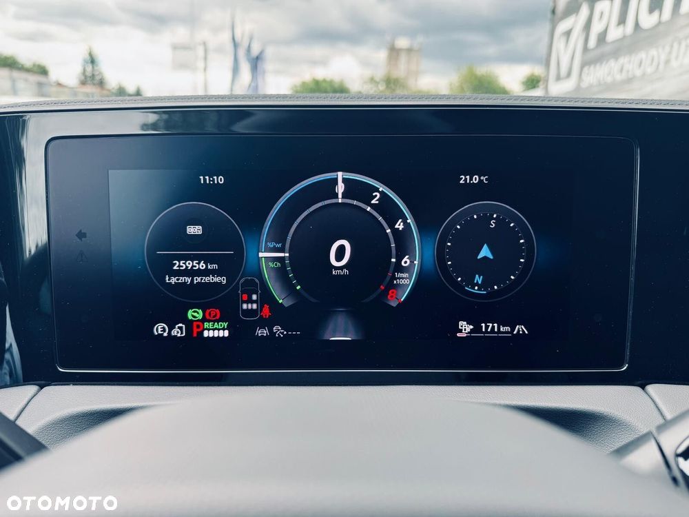 Volkswagen Tiguan - 26