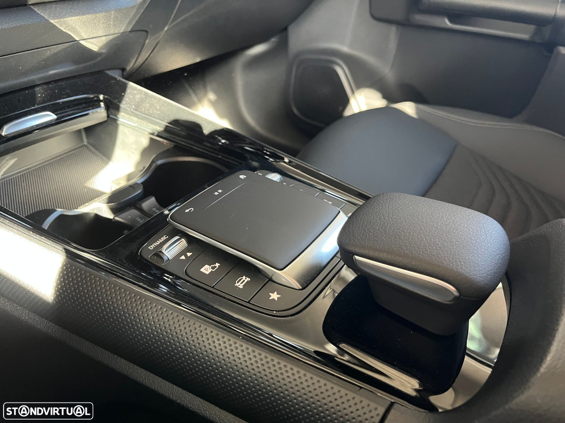 Mercedes-Benz GLA 250 e Style - 29