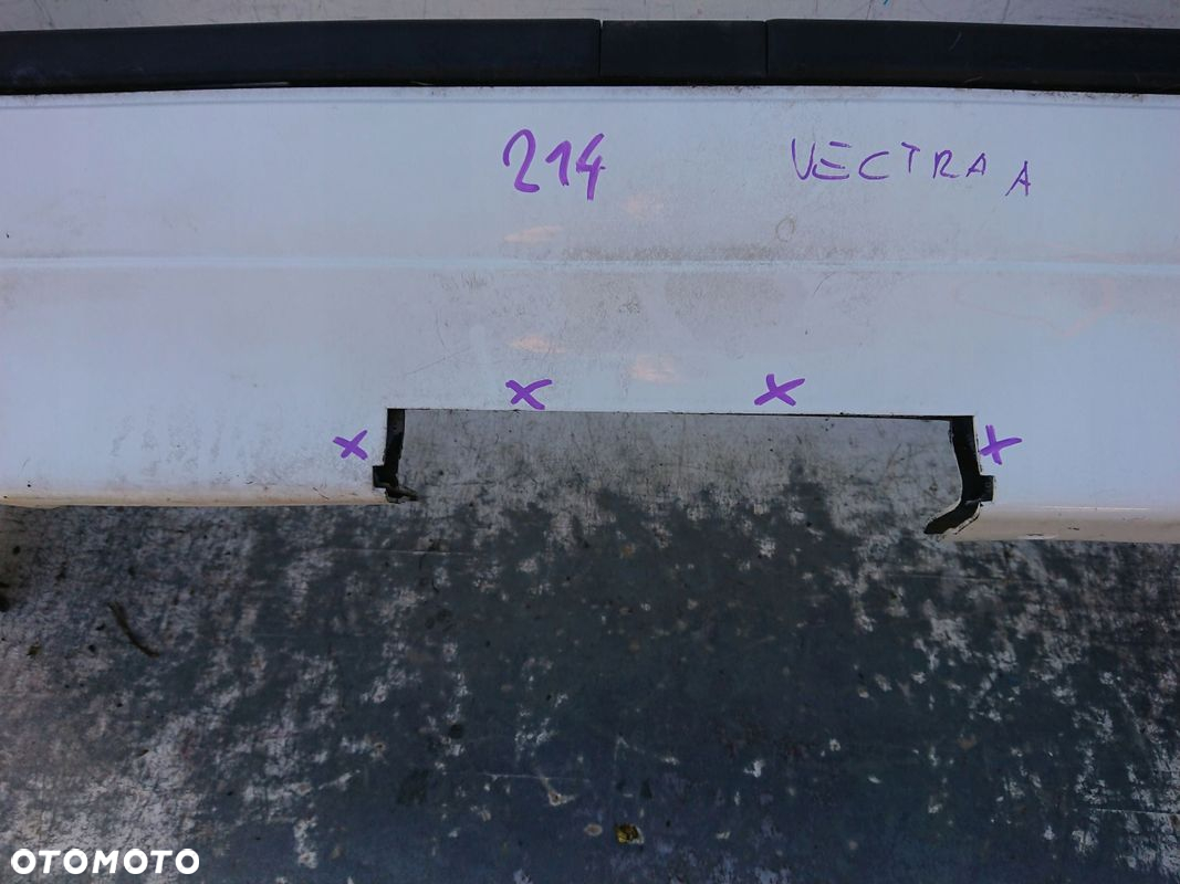 Opel Vectra A 2000 16V GT zderzak tylny tył - 3