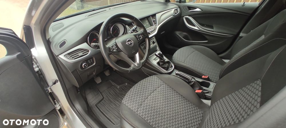 Opel Astra 1.6 CDTI Enjoy - 7
