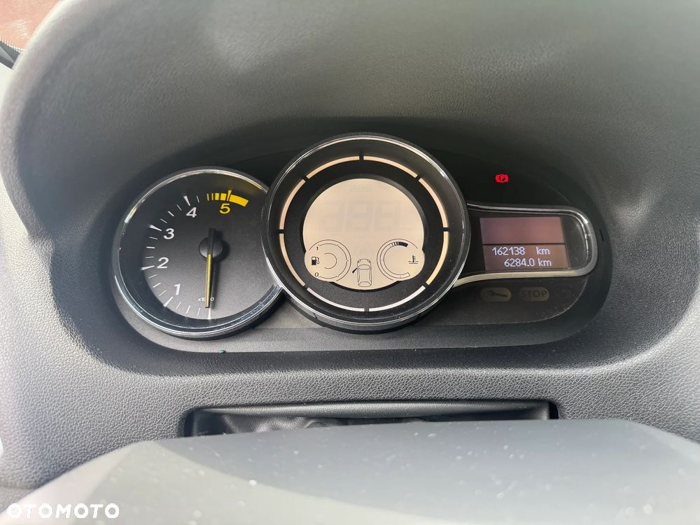 Renault Megane 1.5 dCi Bose - 13