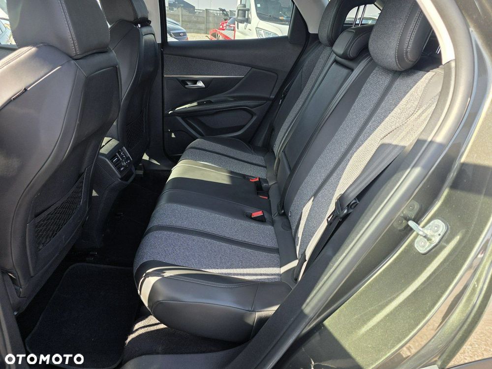 Peugeot 3008 - 20