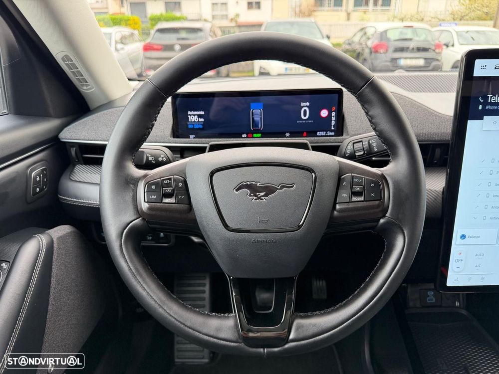 Ford Mustang Mach-E 98.7 kWh Premium - 23