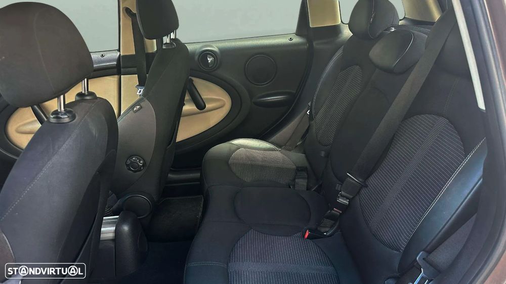 MINI Countryman Cooper D - 9