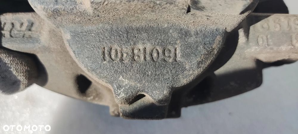 FIAT FREEMONT ZACISK HAMULCOWY PRAWY PRZÓD - 3