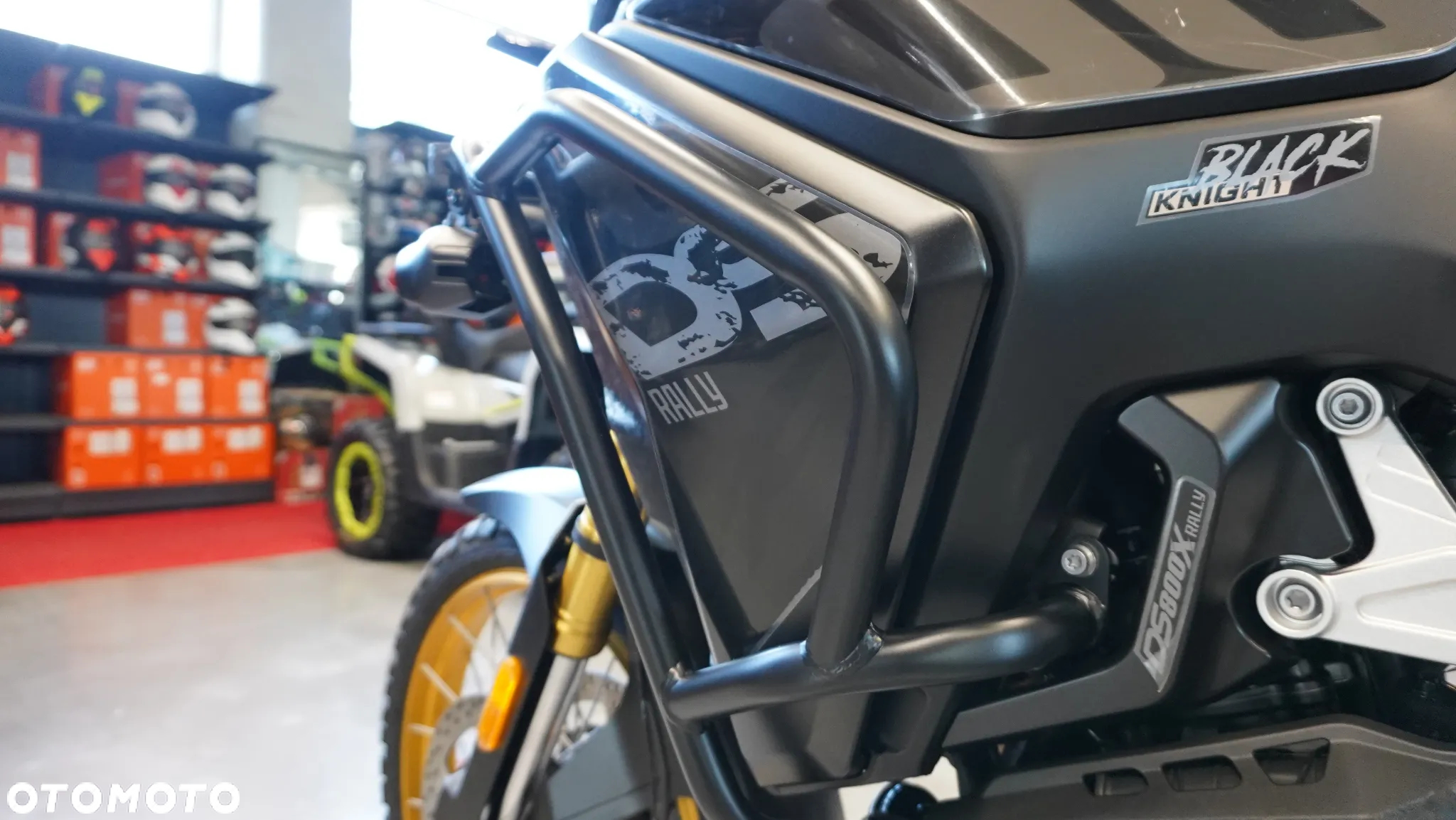 VOGE 800 Rally - 10