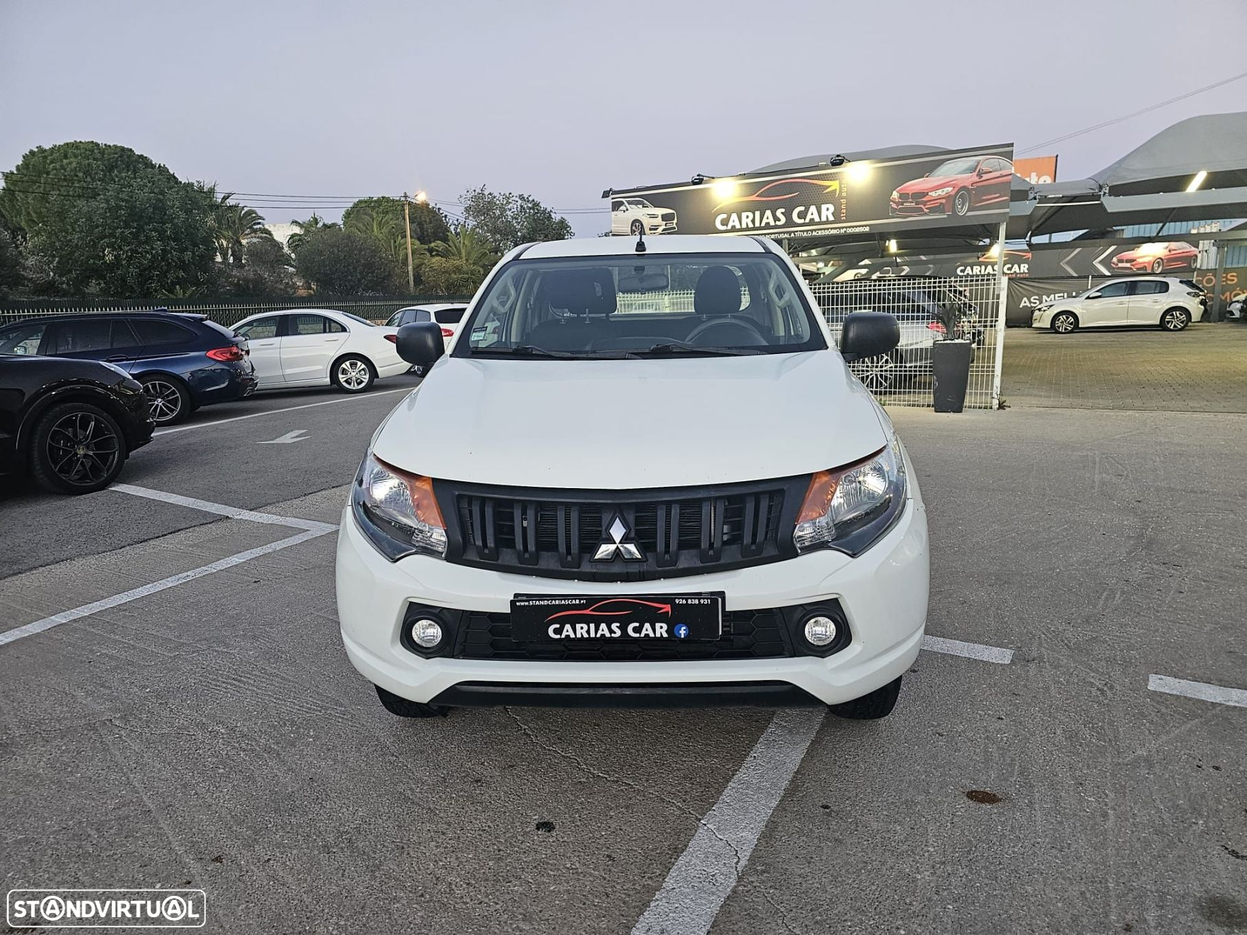 Mitsubishi L200 2.4 DI-D CD Invite 4WD - 3
