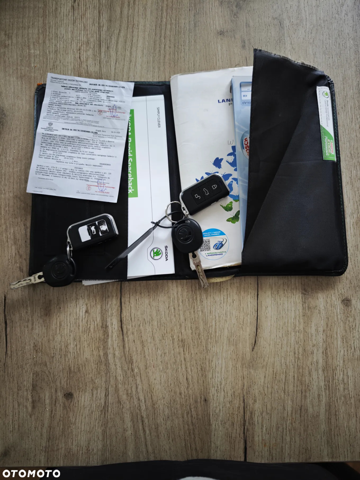 Skoda RAPID 1.2 Ambition - 13