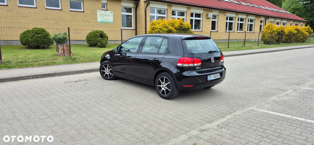 Volkswagen Golf 1.6 Trendline - 4