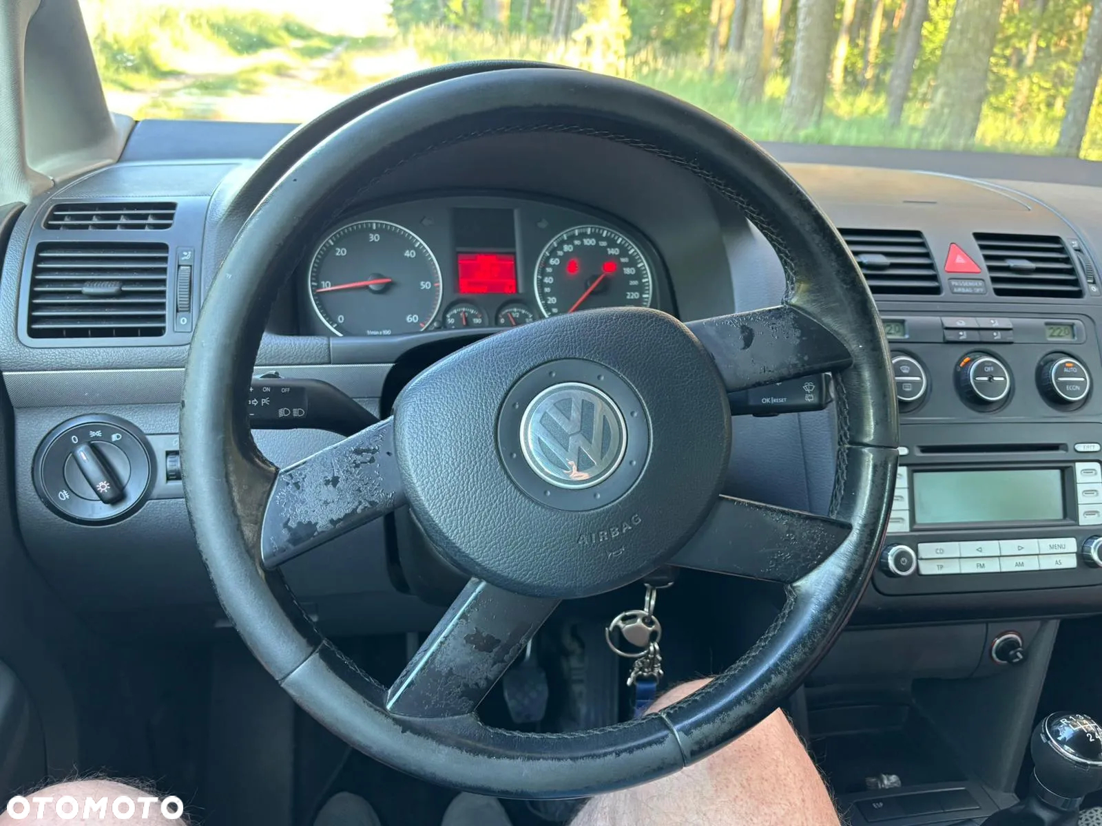Volkswagen Touran 2.0 TDI DPF Comfortline - 3