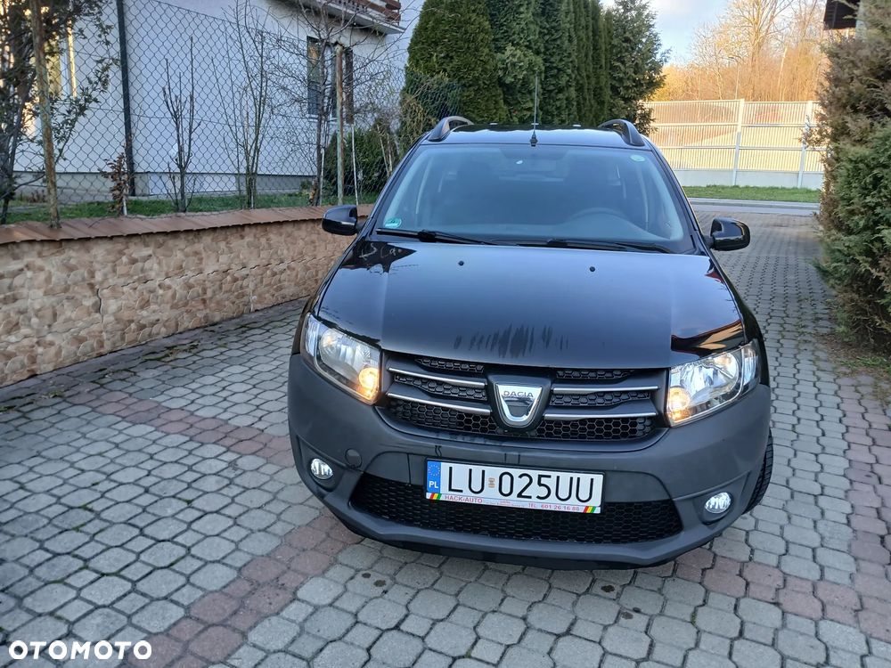 Dacia Logan 1.2 16V 75 Ambiance - 9