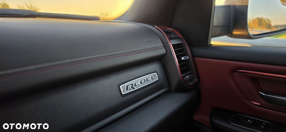 RAM 1500 - 9