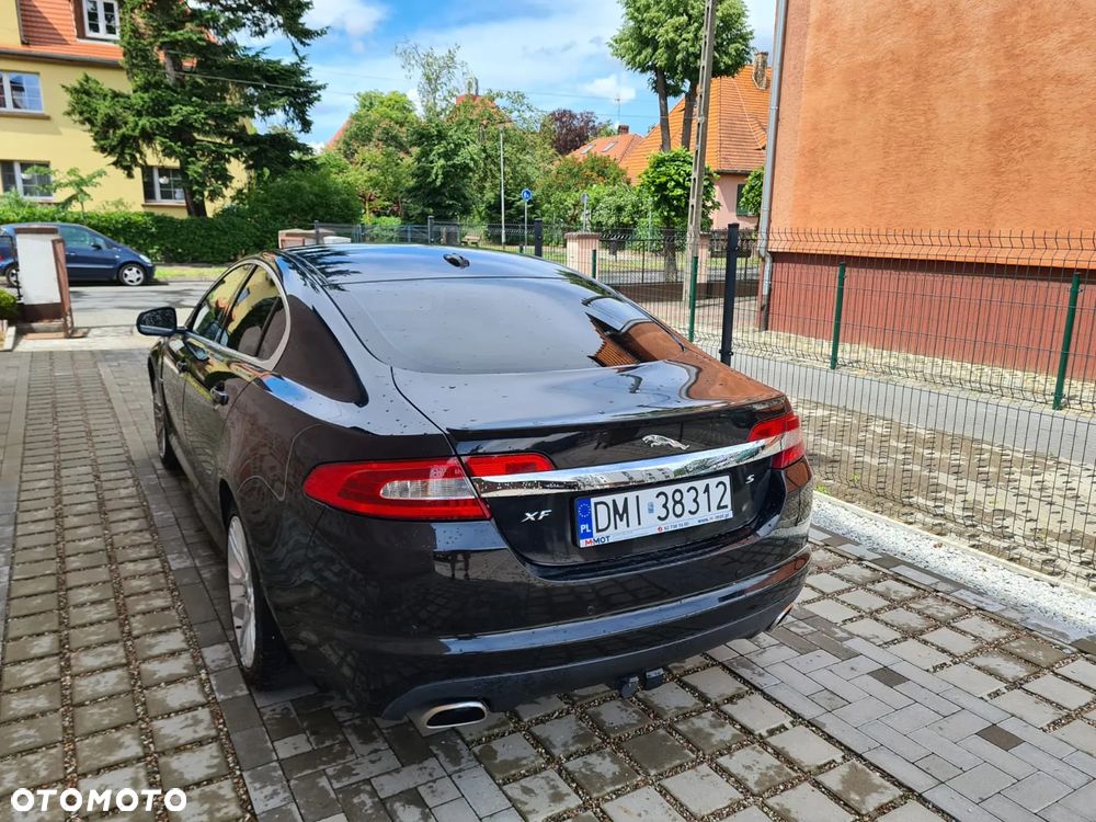 Jaguar XF 3.0 V6 S Luxury - 3