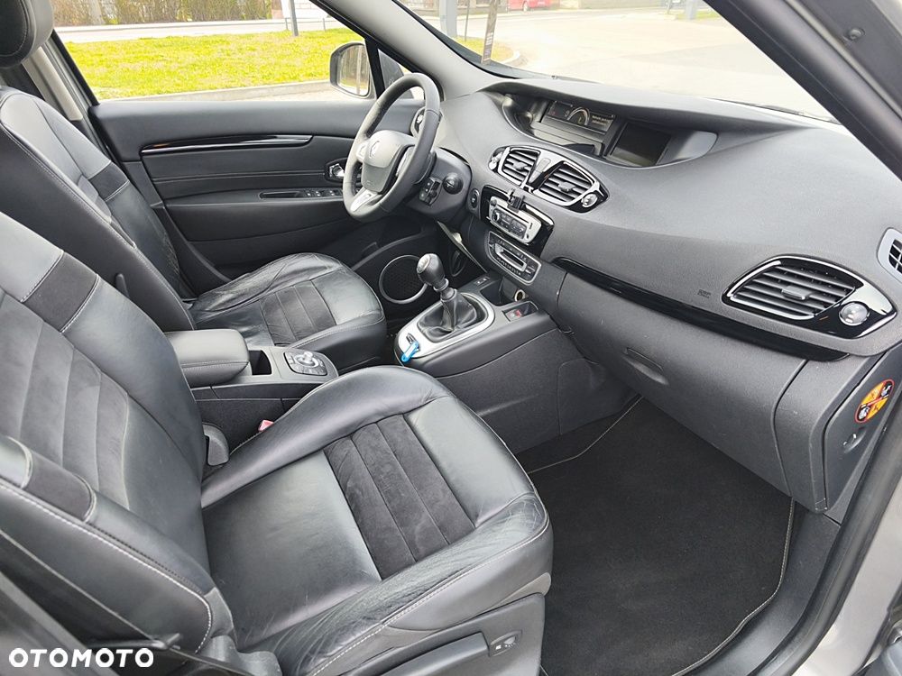 Renault Grand Scenic TCe 130 Bose Edition - 10