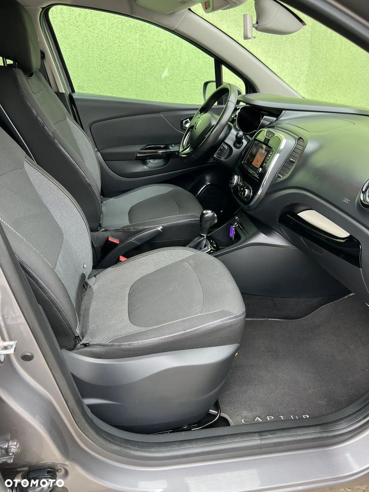Renault Captur - 12
