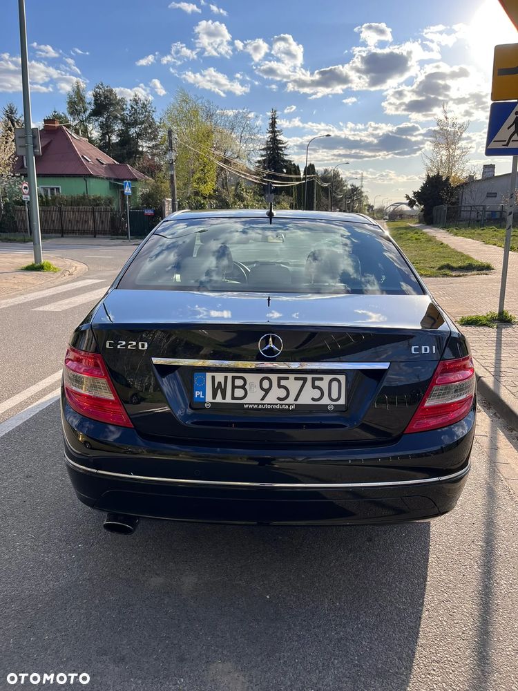 Mercedes-Benz Klasa C 220 CDI DPF Automatik Avantgarde - 4