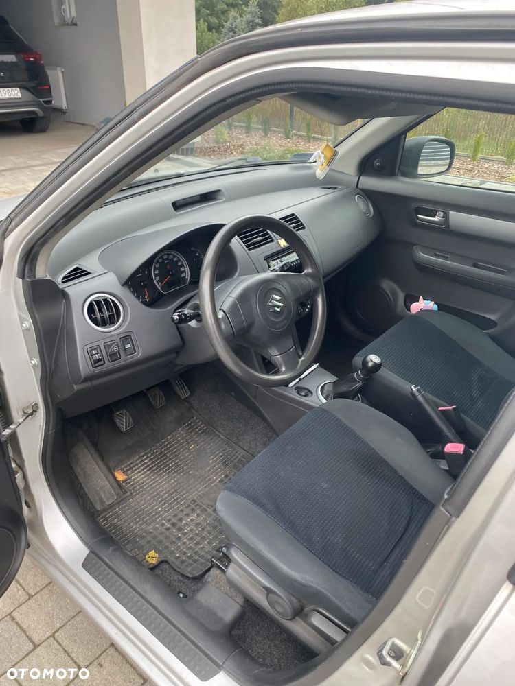 Suzuki Swift 1.3 Comfort - 6