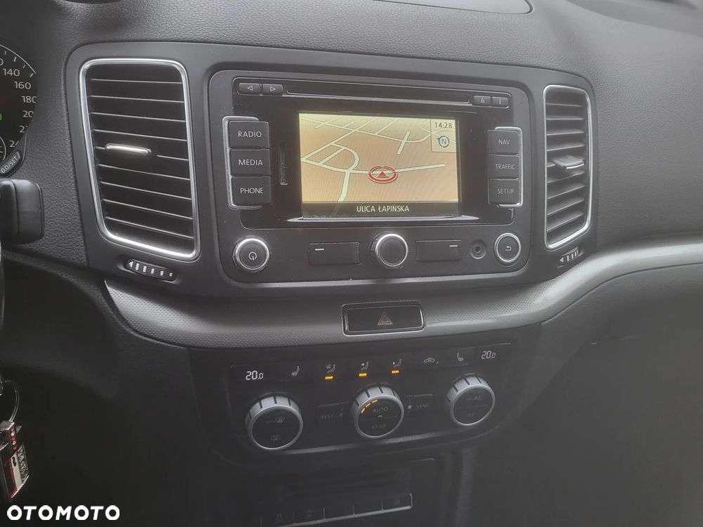 Volkswagen Sharan - 19