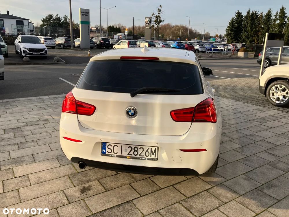 BMW Seria 1 118i Urban Line - 11