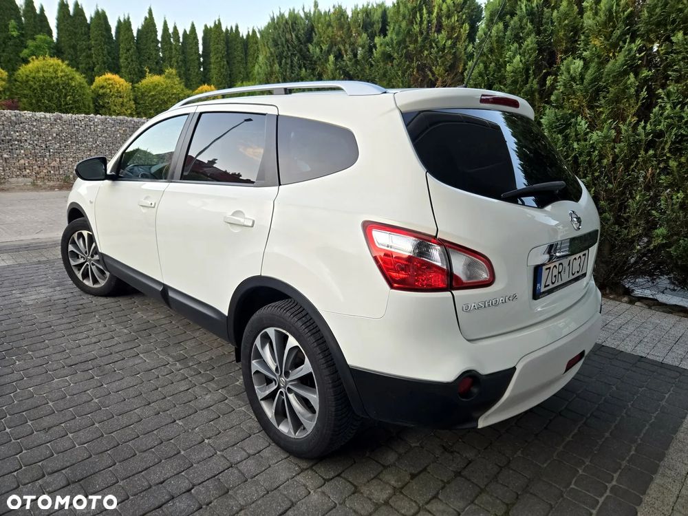 Nissan Qashqai+2 - 3