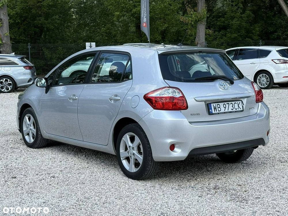 Toyota Auris 1.6 Active - 6
