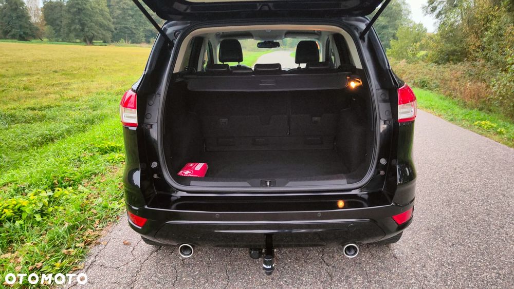 Ford Kuga - 38