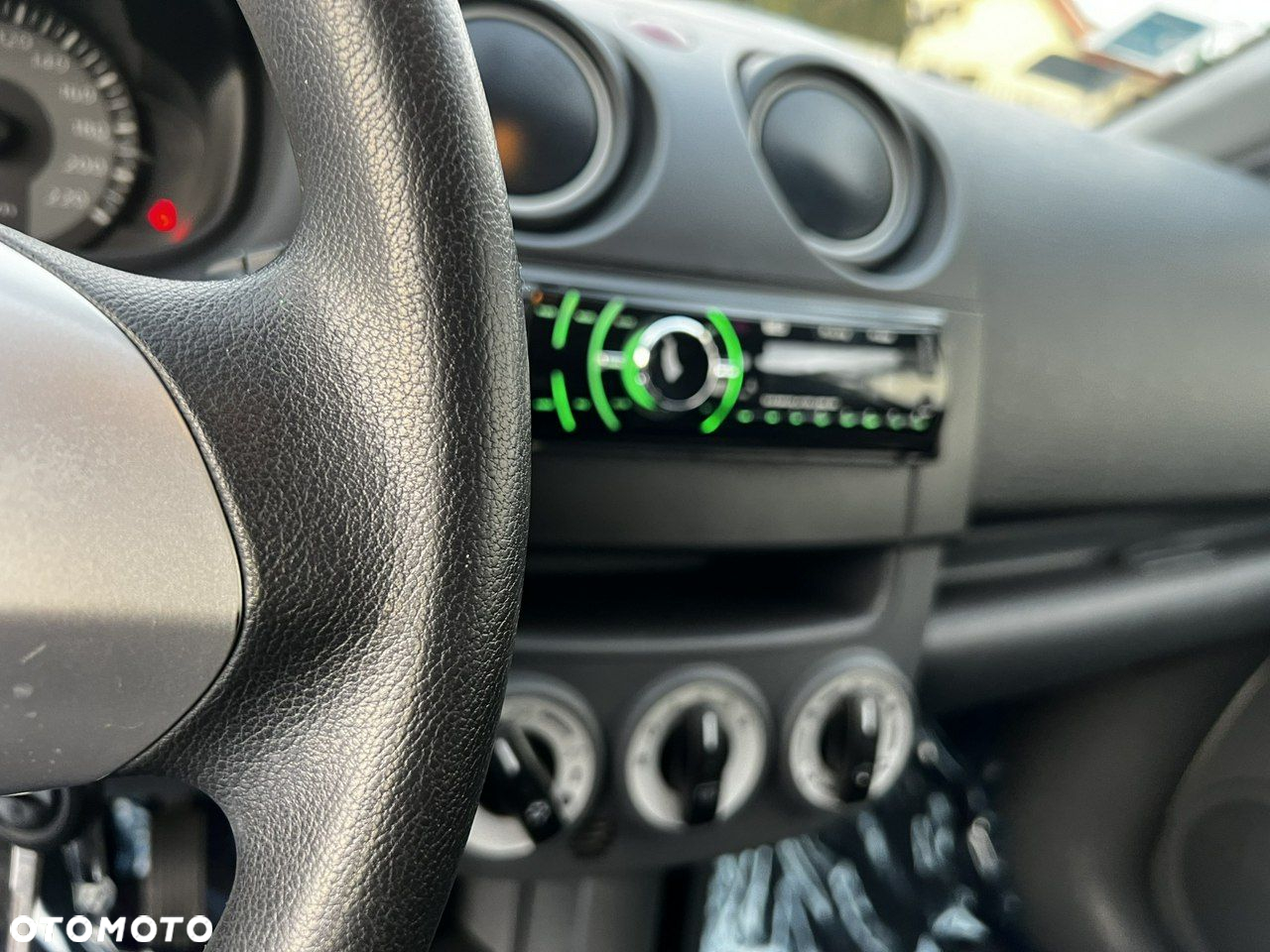 Mitsubishi Colt 1.3 Intense - 22